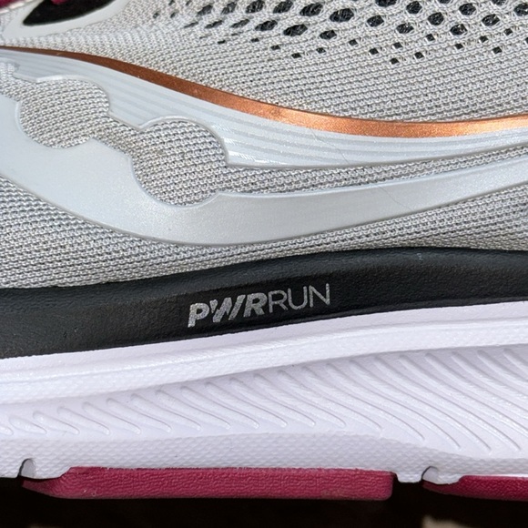 Saucony Ride14 Woman’s Lifestyle Running Shoes in Fog/Cherry size 11.5 S10650-55 - Picture 13 of 16